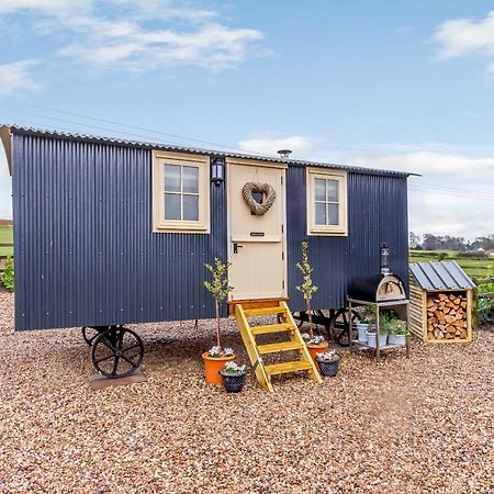 Vila The Lambing Shed Ryhill Exteriér fotografie